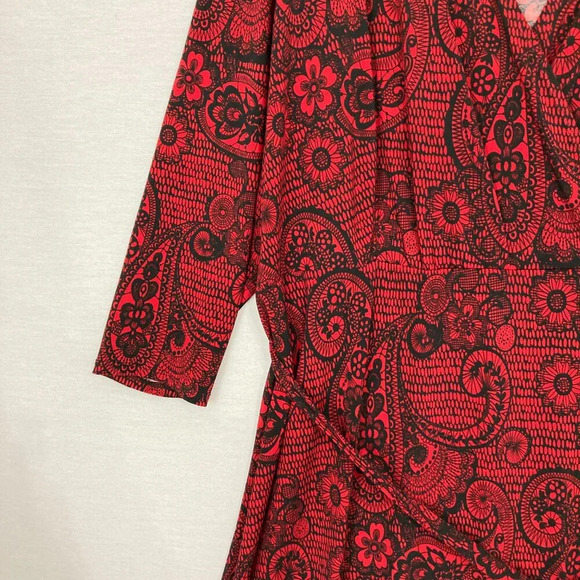 Glamour Red Black Paisley Print Belted Soft Stretch Surplice Dress size 22W - Picture 4 of 11